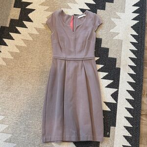 Boden Notch Neck Shift Dress Taupe Sz 4L EUC